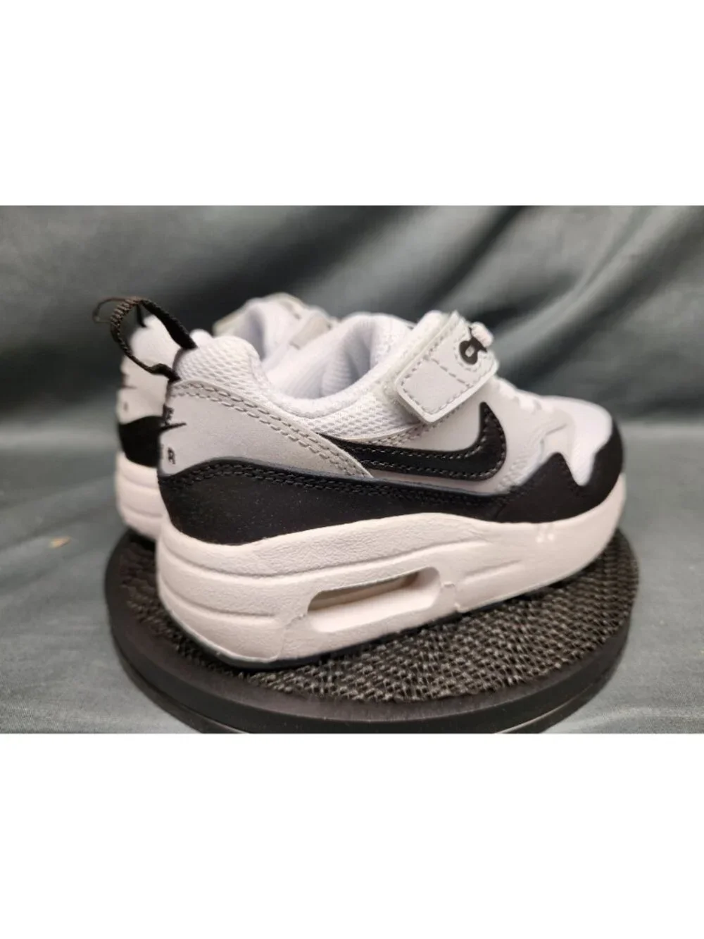 Nike Toddlers Air Max 1 Easyon (PS) Sneakers White/Gray Black Size 5 NEW IN BOX!